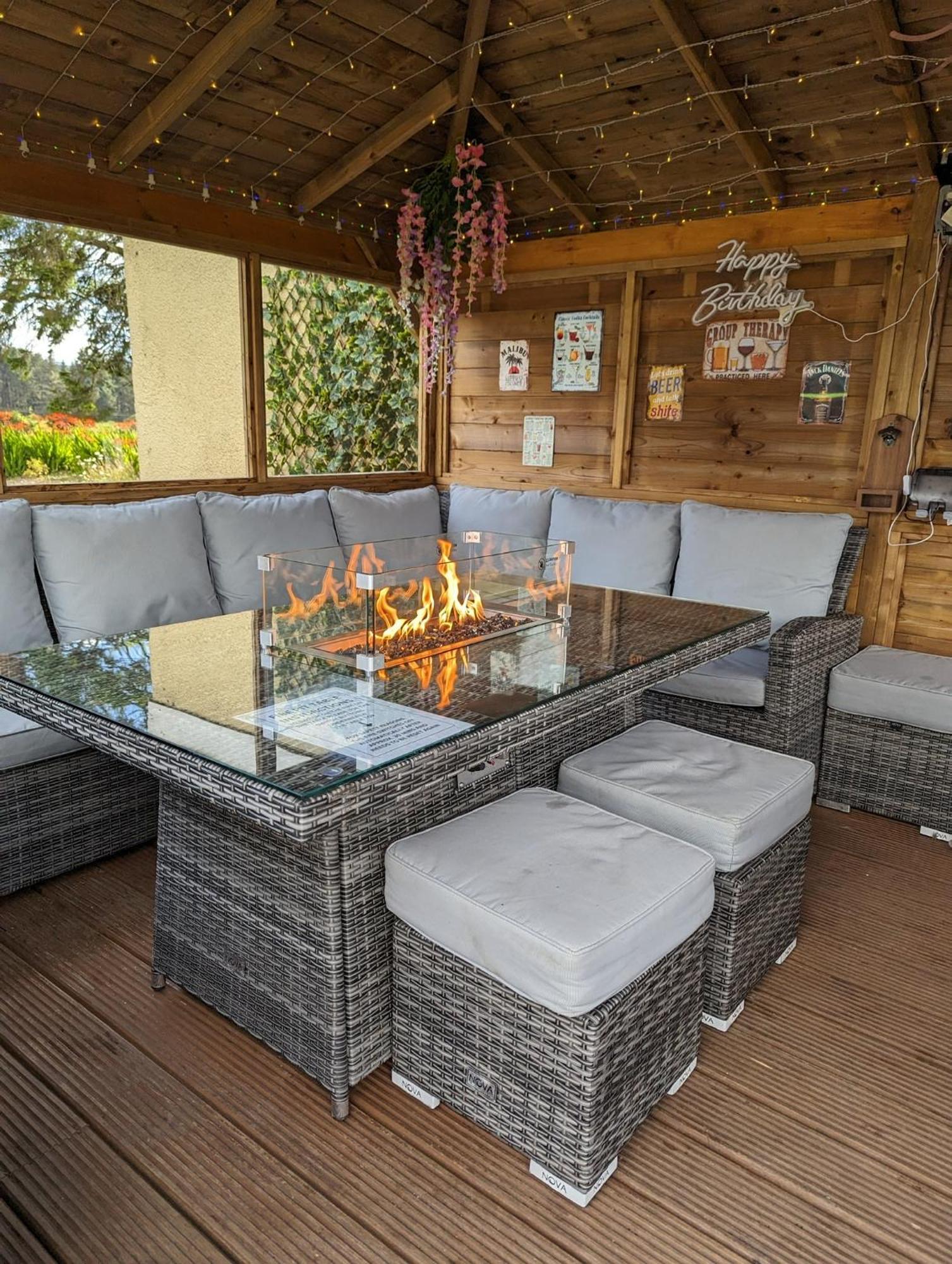 Finn Village "Mountain View Cottage" Private Garden, 9-Seater Hot Tub, Firepit & Pizza Stove Drymen Exteriér fotografie